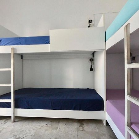 Fira Backpackers Place Esterno foto